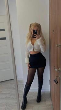 İstanbul Escort Sokaklarında Yeşeren Tutku: Kız Kulesi'nin Tanıklığında Bir Aşk Masalı